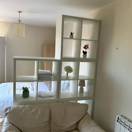 Apartment Small, Perfectly Formed *