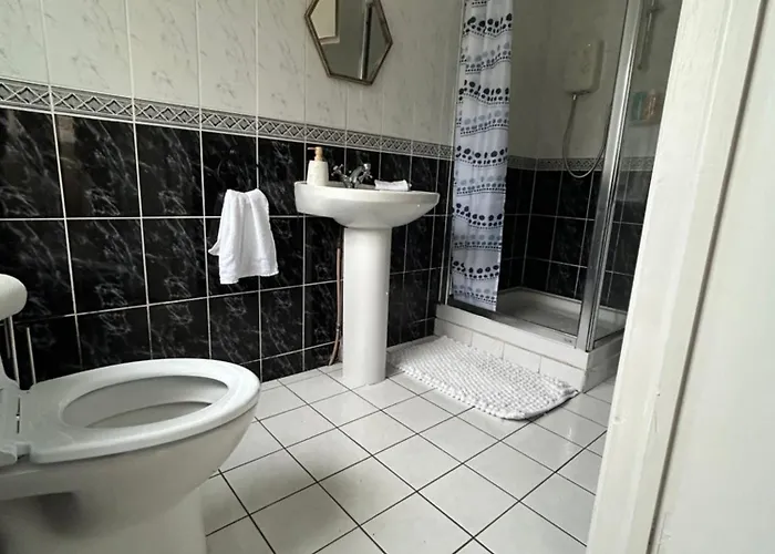 Small, Perfectly Formed * Dublin